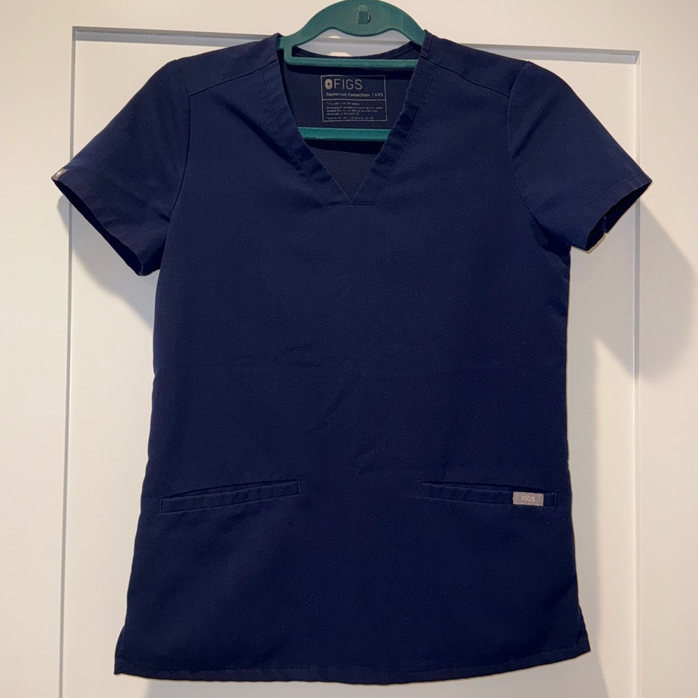 Figs Casma Scrub Top